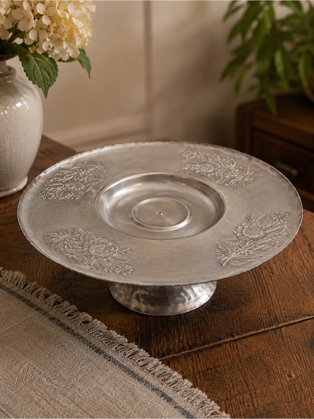 Vintage Everlast Forged Aluminum Lazy Susan Hammered Floral Rose 14.5”